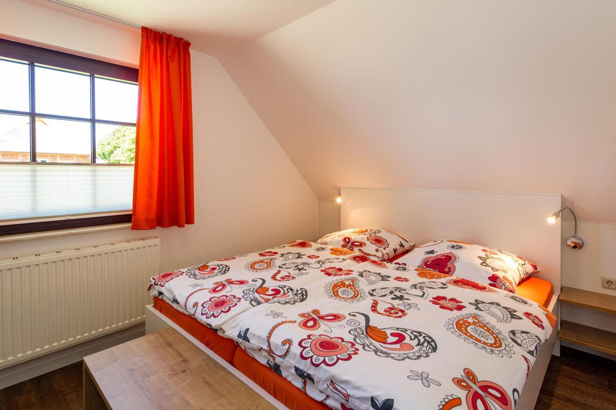 Selliner Ferienappartements Mit Balkon Und Seeblick Экстерьер фото
