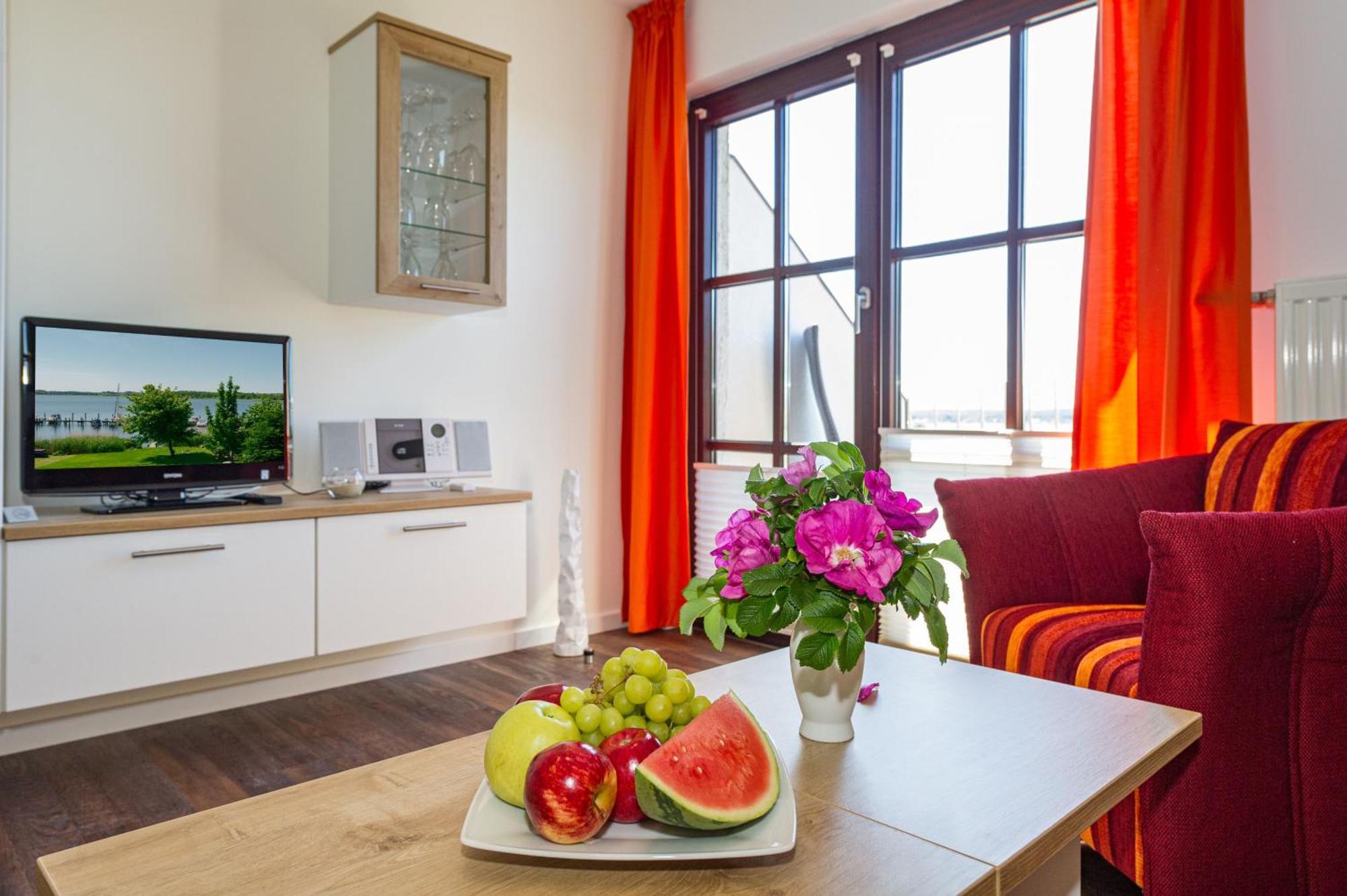 Selliner Ferienappartements Mit Balkon Und Seeblick Экстерьер фото
