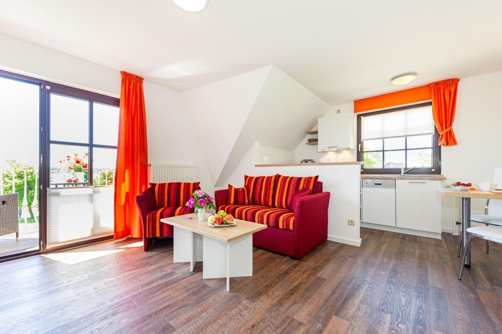 Selliner Ferienappartements Mit Balkon Und Seeblick Экстерьер фото